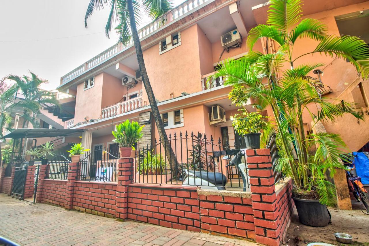 Stanleys Guest House Baga Zewnętrze zdjęcie